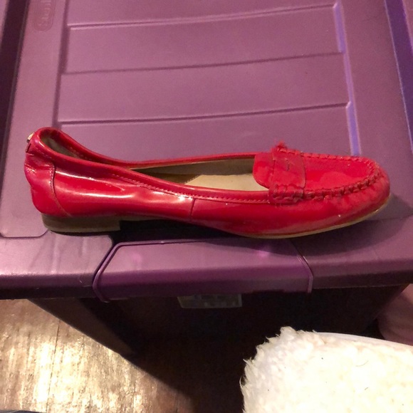 Red shoes - Picture 3 of 4